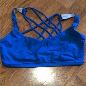 Green size 8 lulu bra